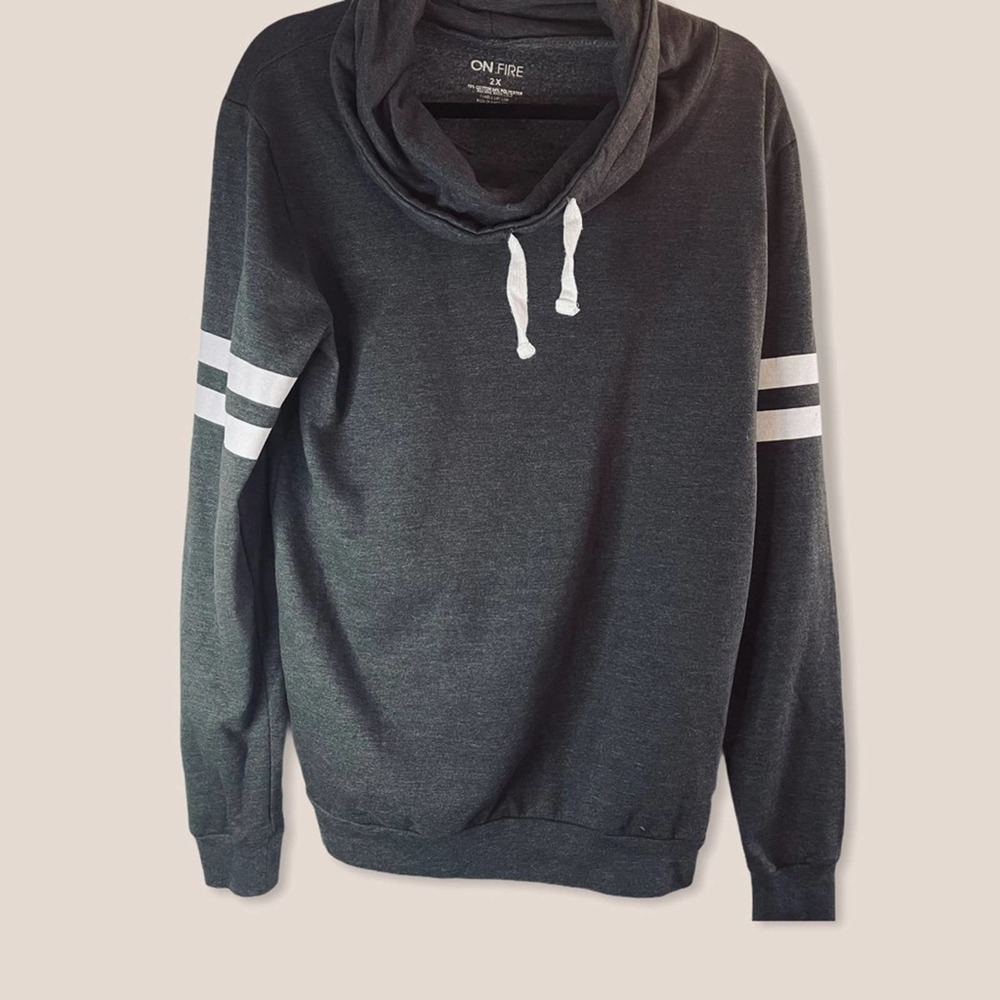 ON FIRE gray striped 2X long sleeve pullover